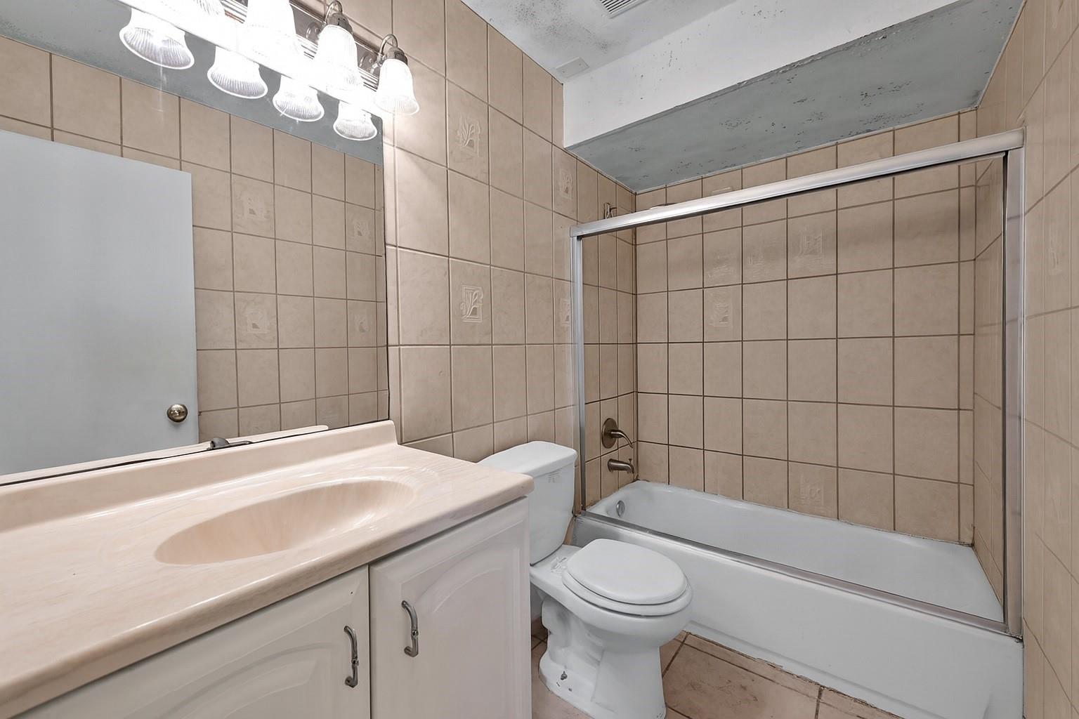 Winston Park Unit 05 - Residential