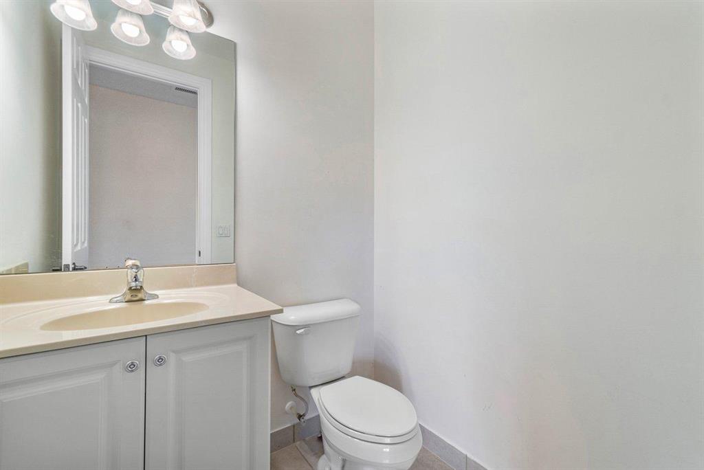 BAYHILL ESTATES - Residential