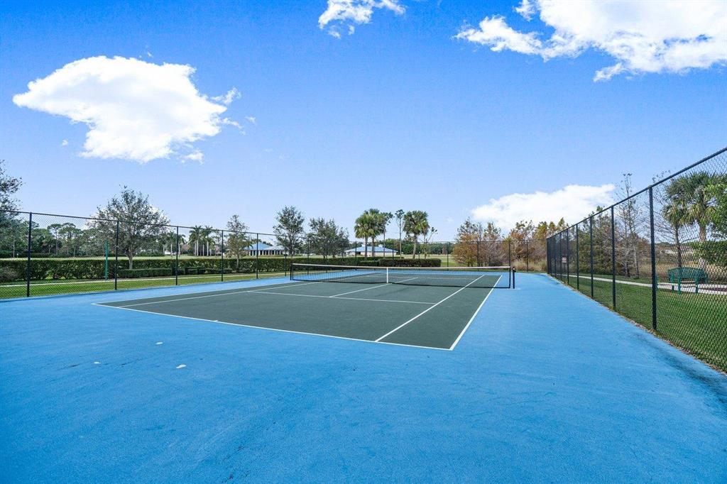 BAYHILL ESTATES - Residential