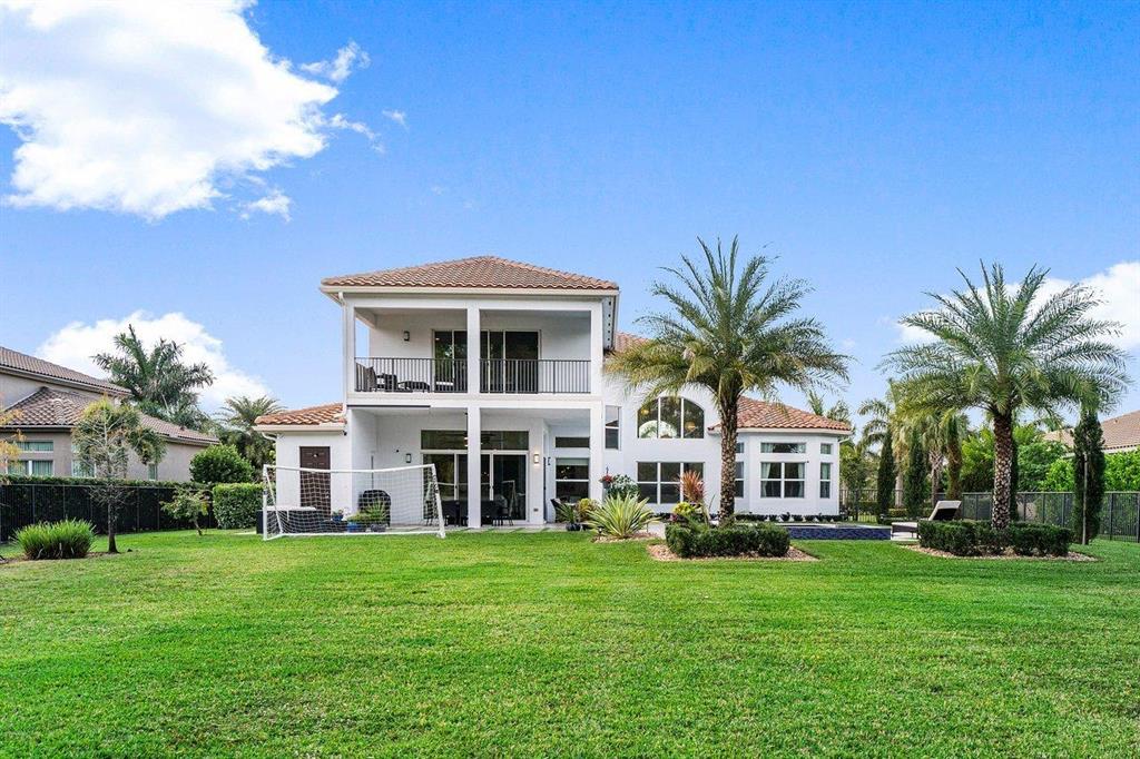 BAYHILL ESTATES - Residential