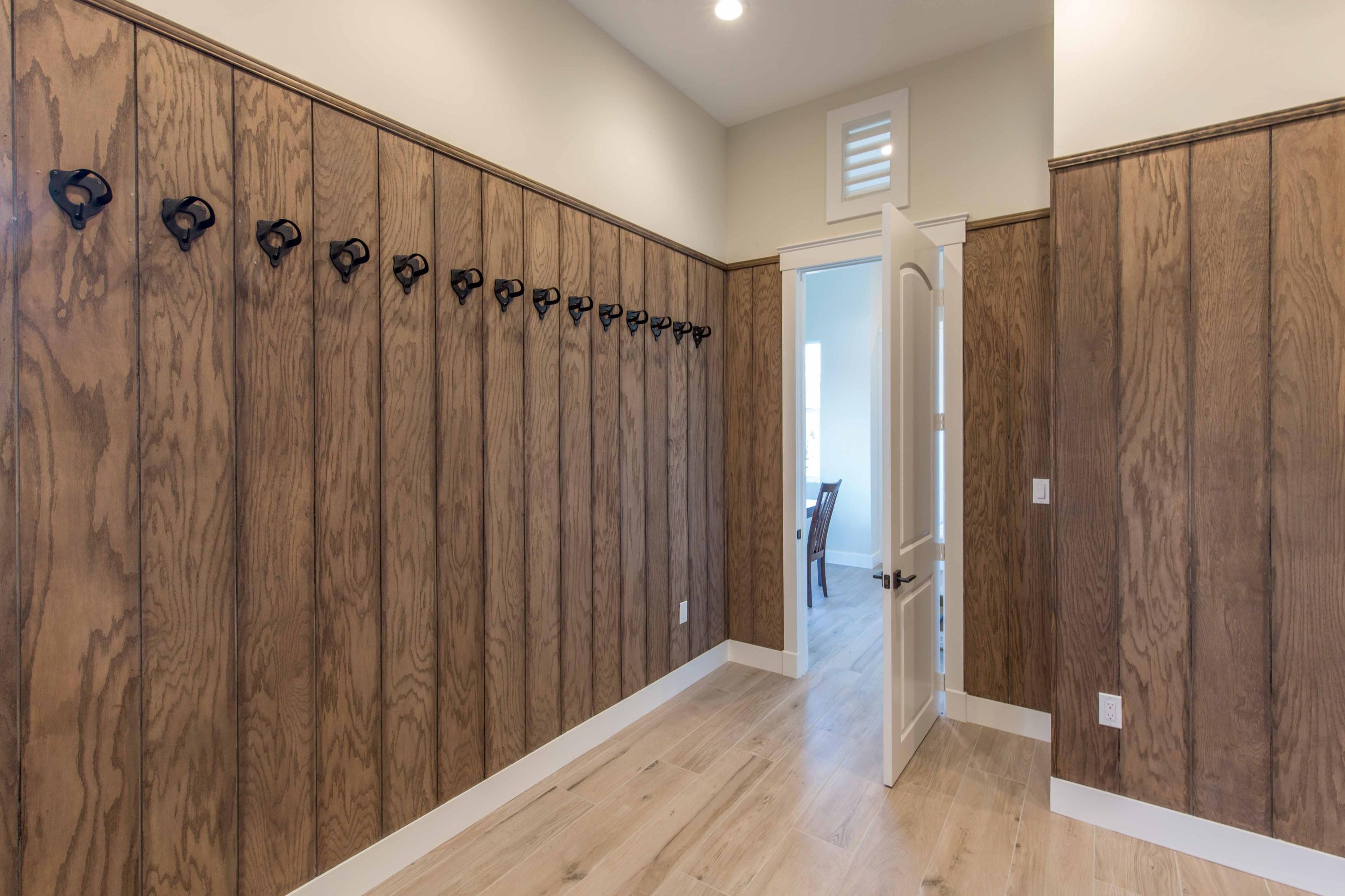 SADDLE TRAIL PARK OF WELL - Residential