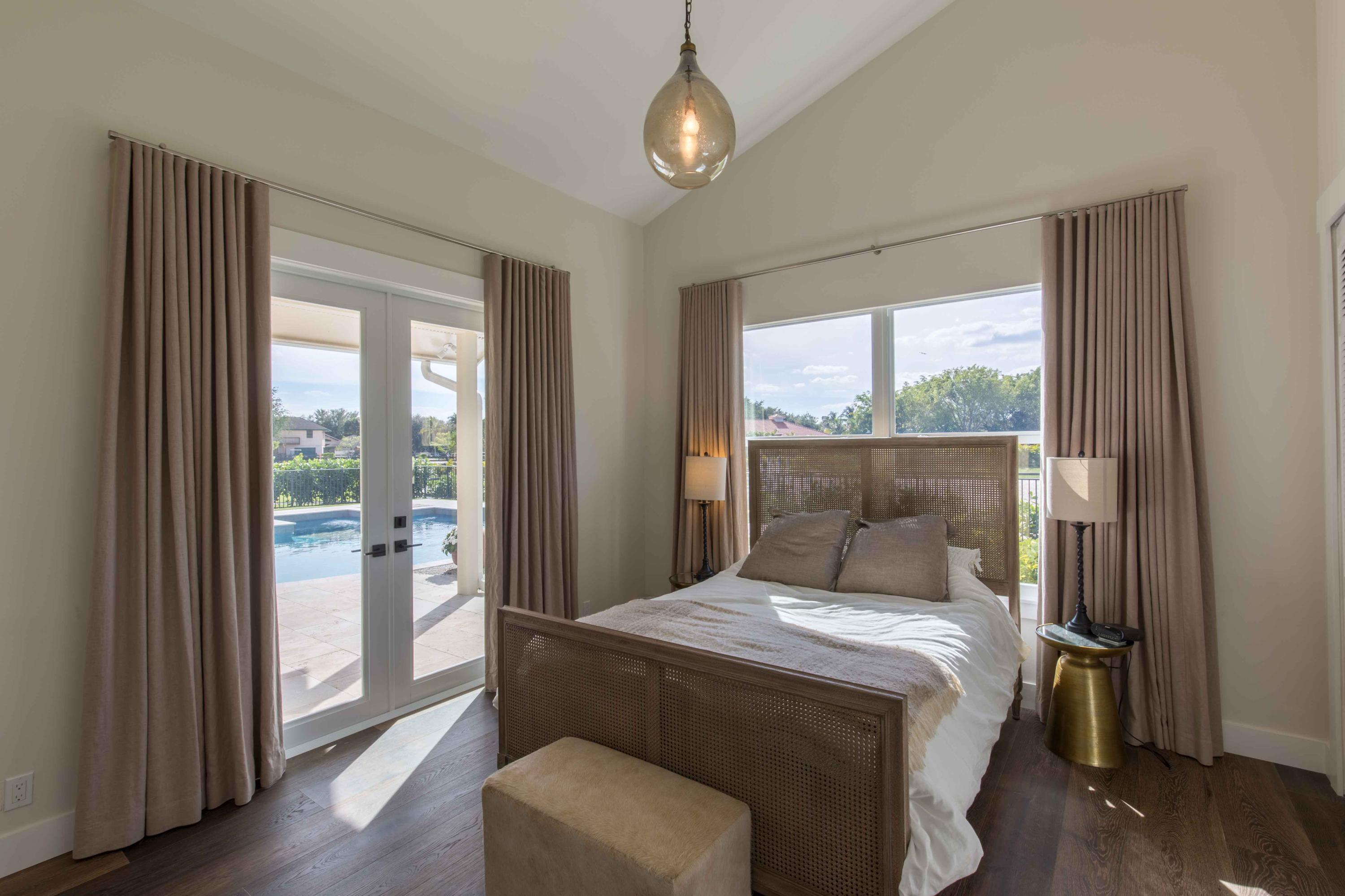 SADDLE TRAIL PARK OF WELL - Residential