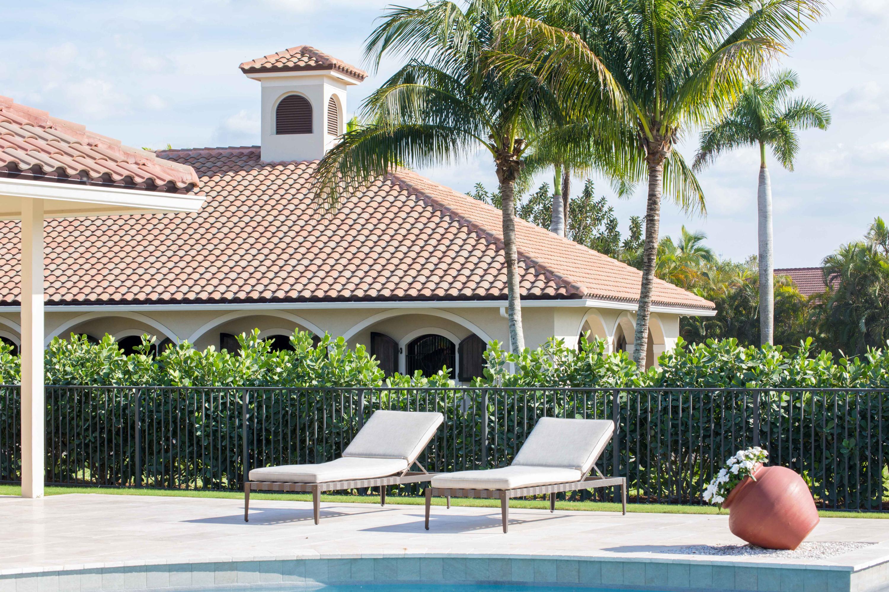 SADDLE TRAIL PARK OF WELL - Residential