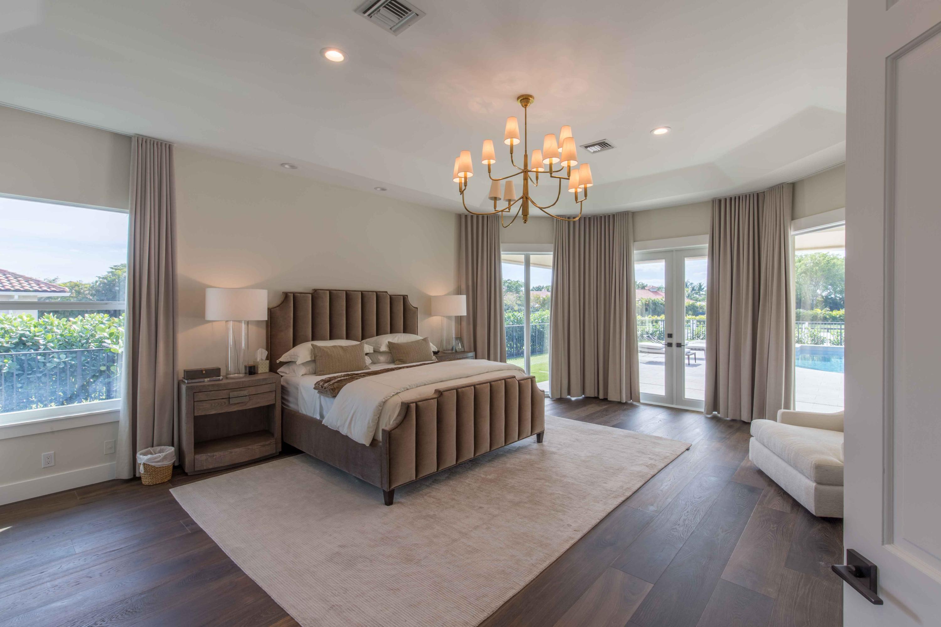 SADDLE TRAIL PARK OF WELL - Residential