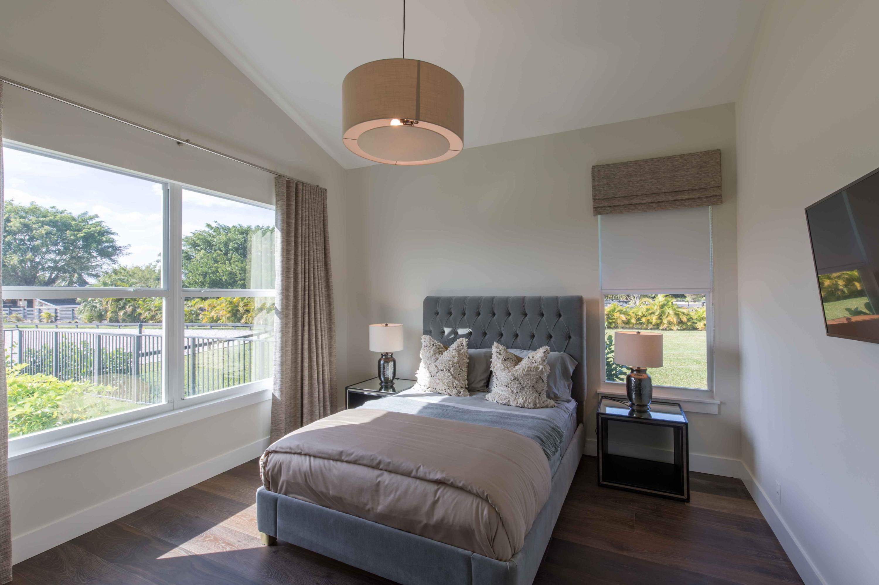 SADDLE TRAIL PARK OF WELL - Residential