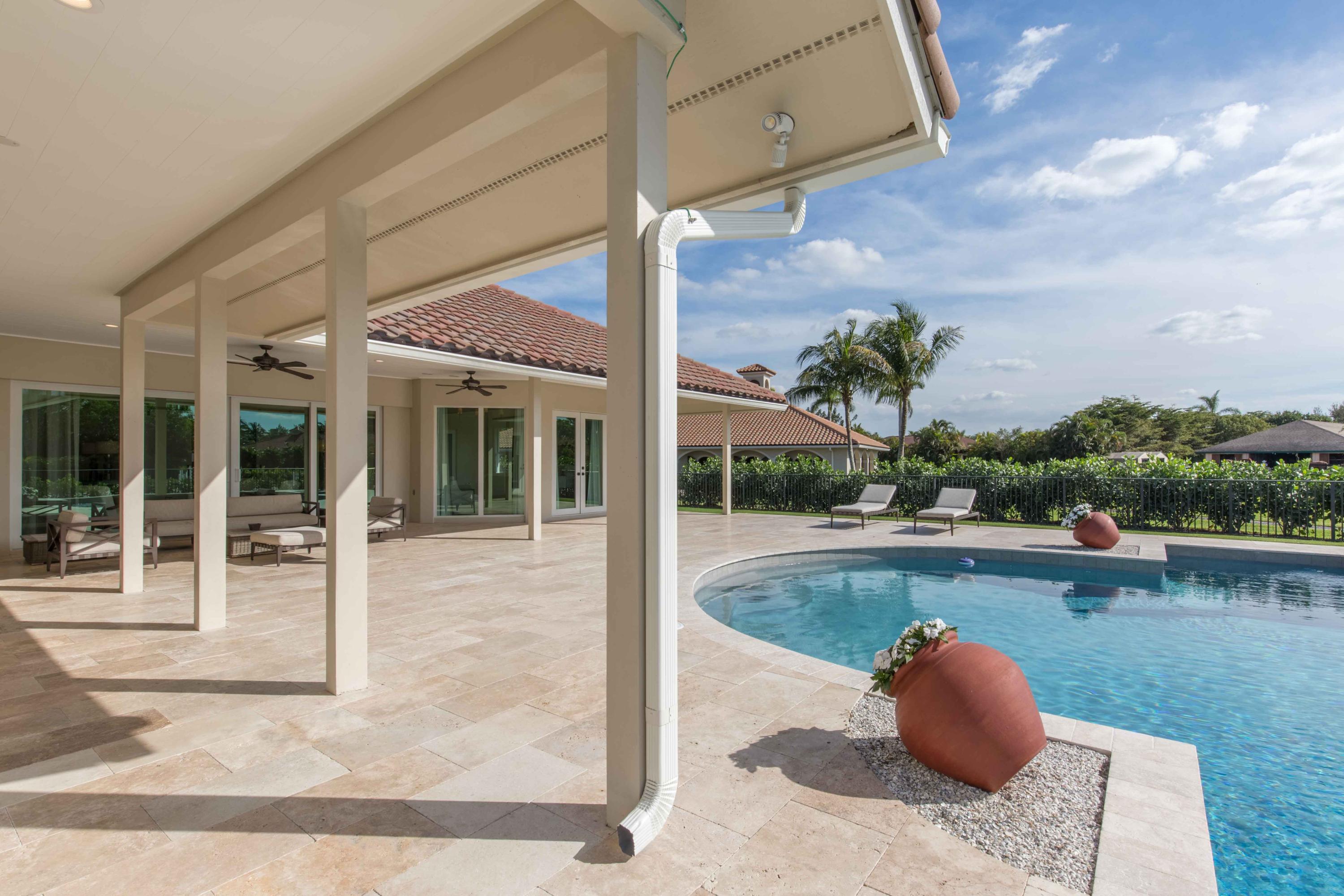 SADDLE TRAIL PARK OF WELL - Residential