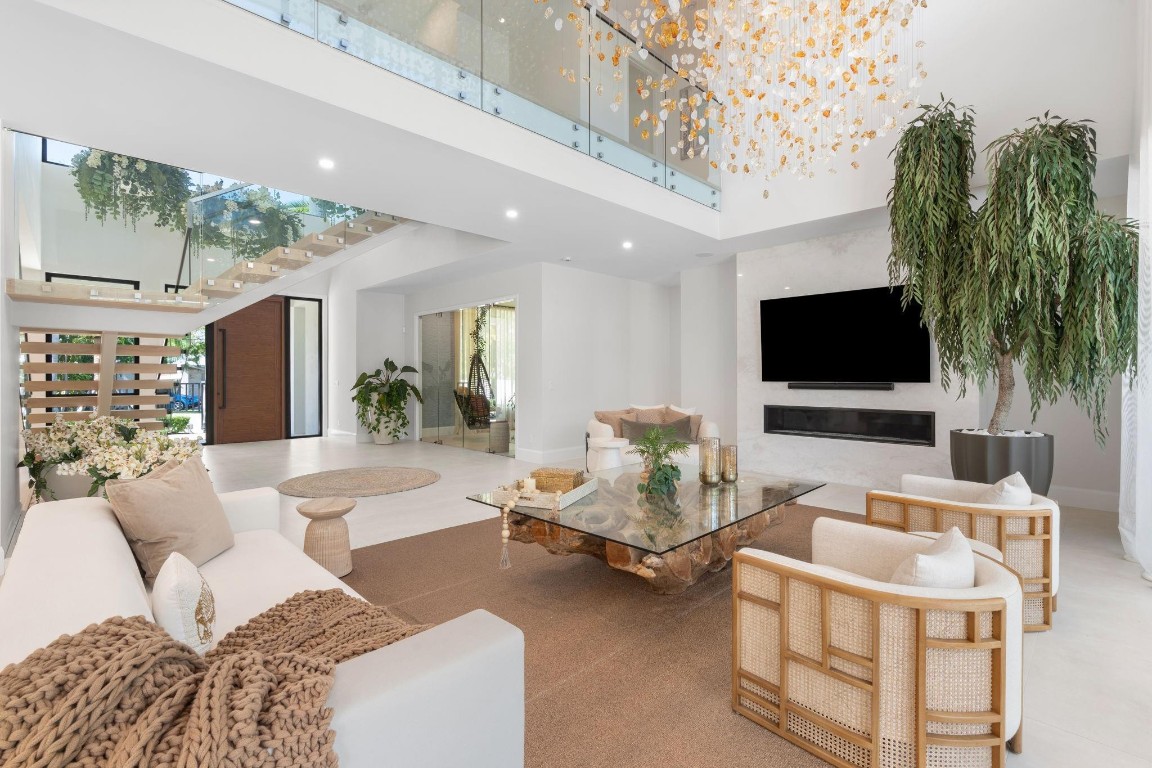 Coral Ridge 21-50 B - Residential