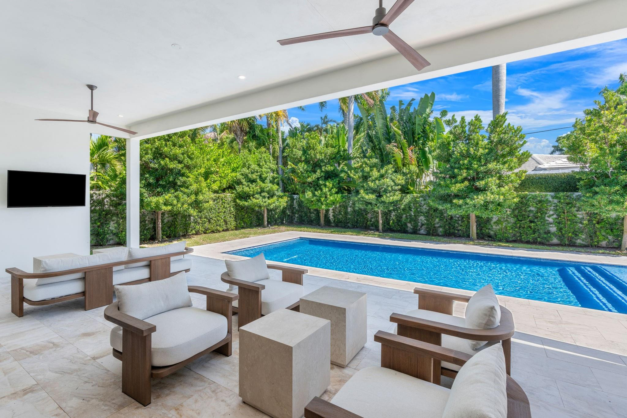 Coral Ridge 21-50 B - Residential