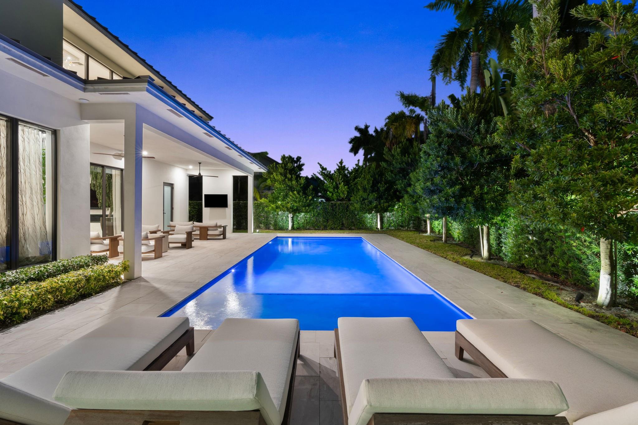 Coral Ridge 21-50 B - Residential