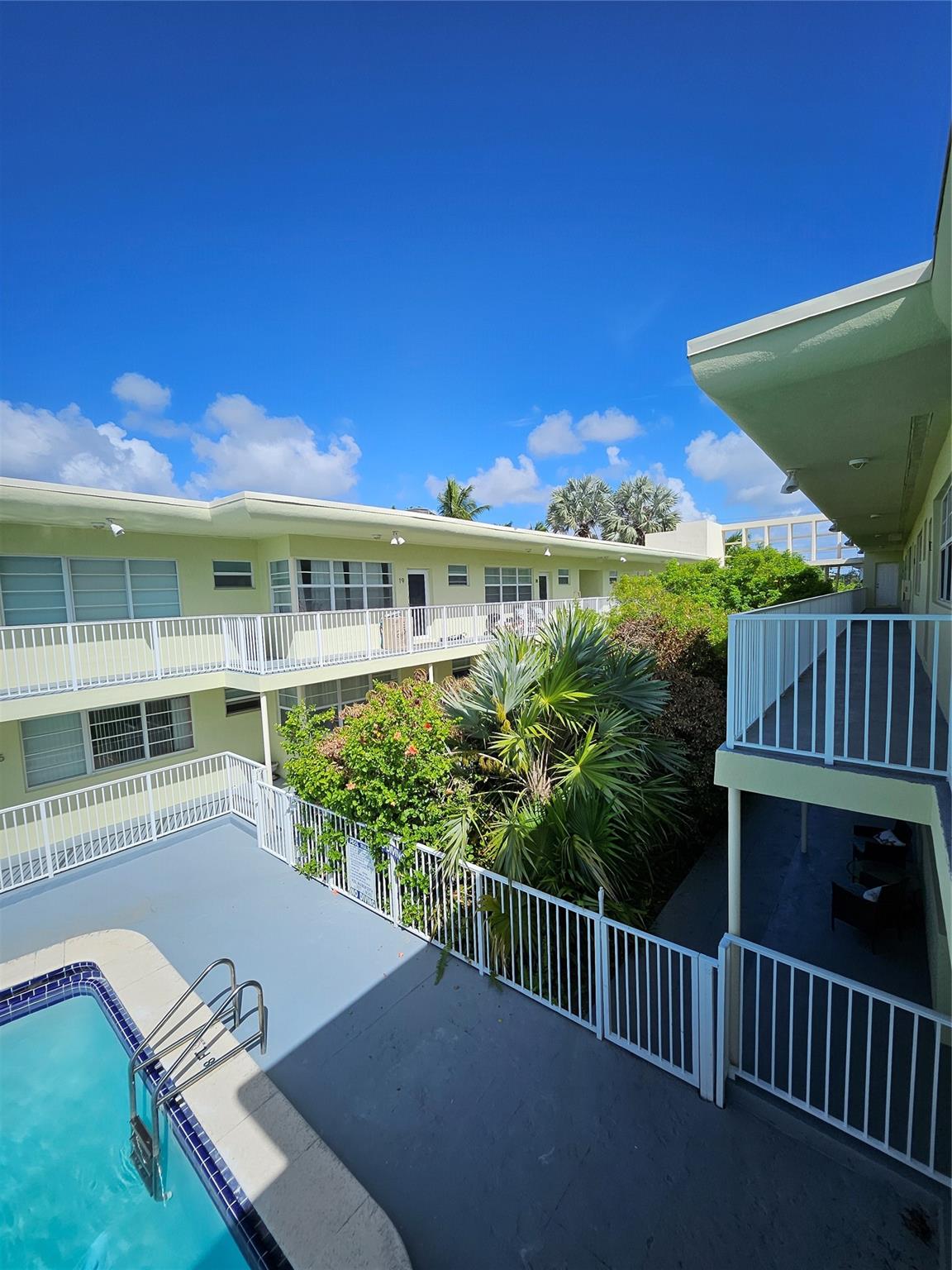 VILLAGES OF NORMANDY ISL - Residential