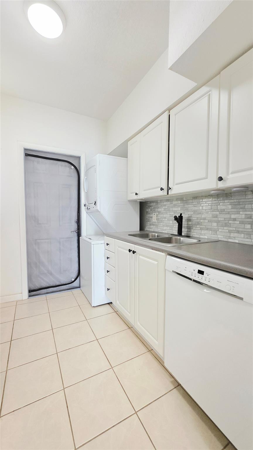 VILLAGES OF NORMANDY ISL - Residential