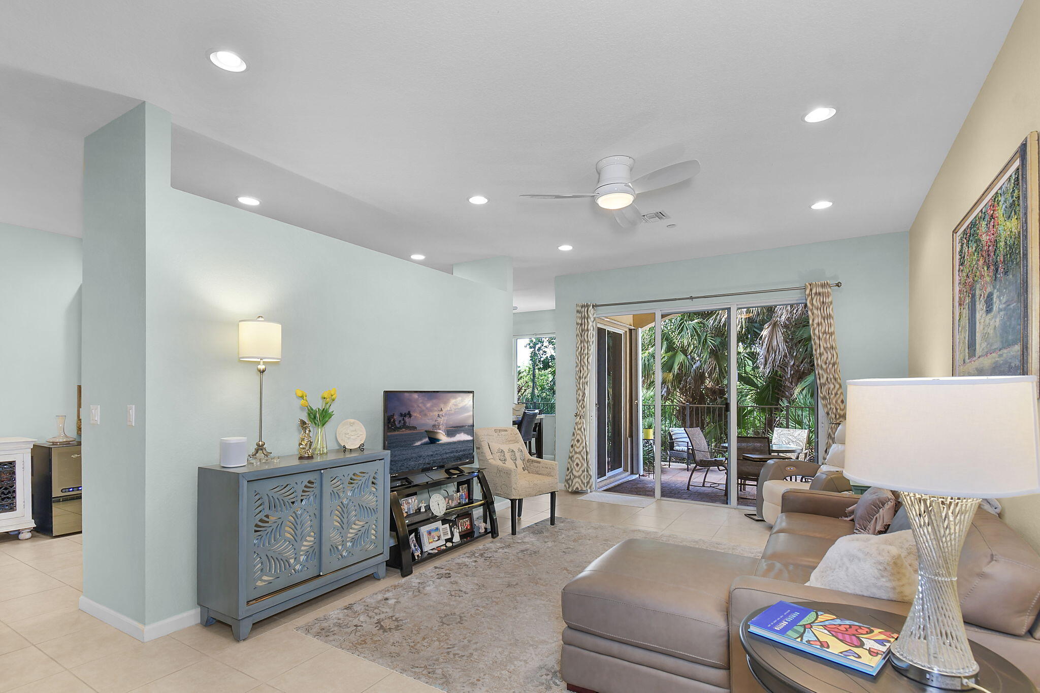 253 SW Otter Run Place