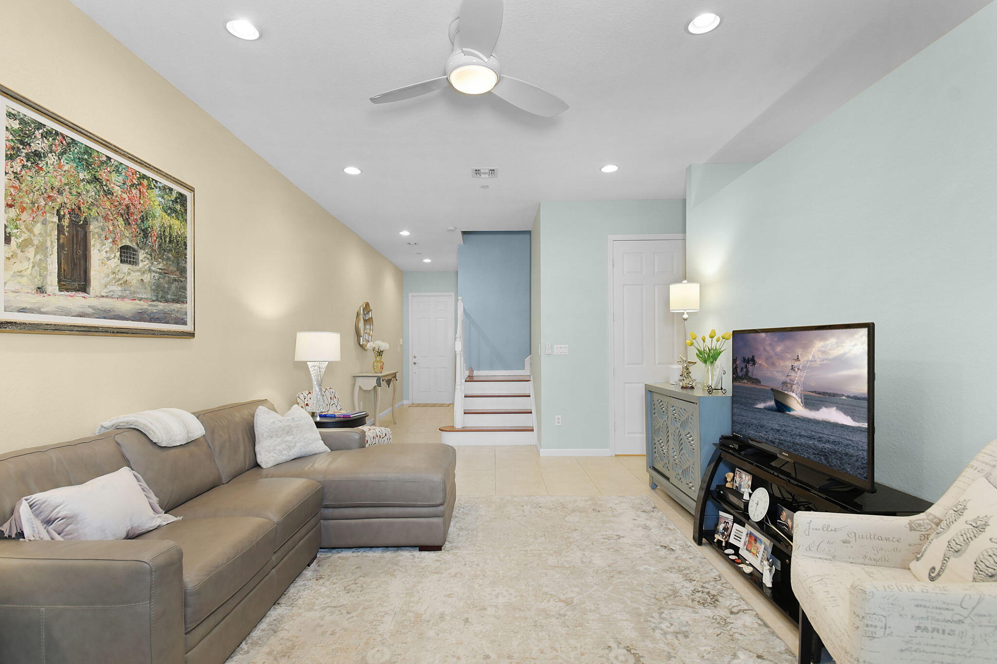 253 SW Otter Run Place