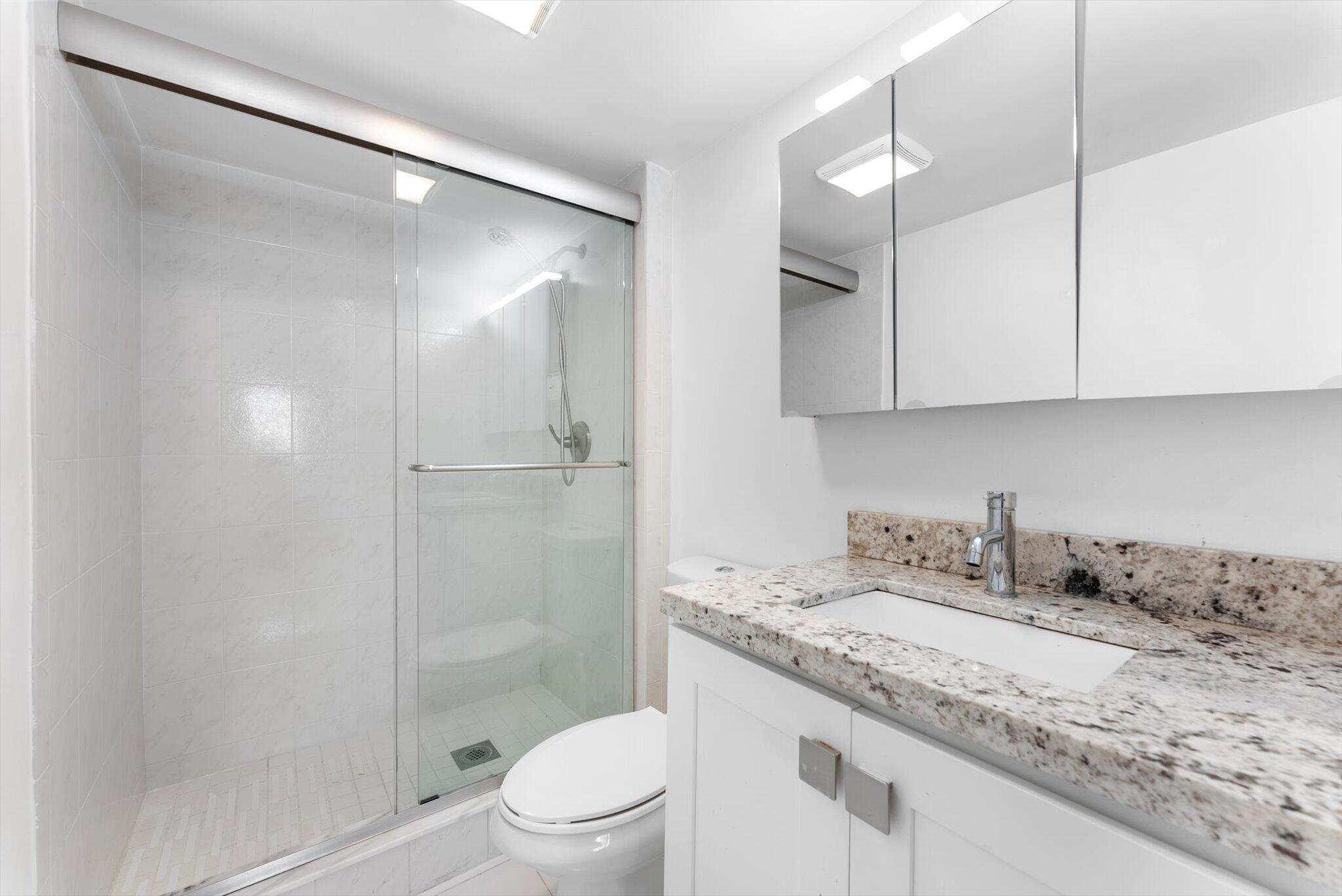 PARADISE VILLAS CONDO - Residential