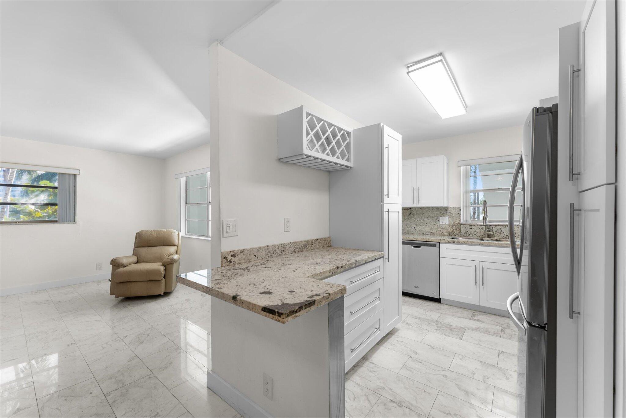 PARADISE VILLAS CONDO - Residential