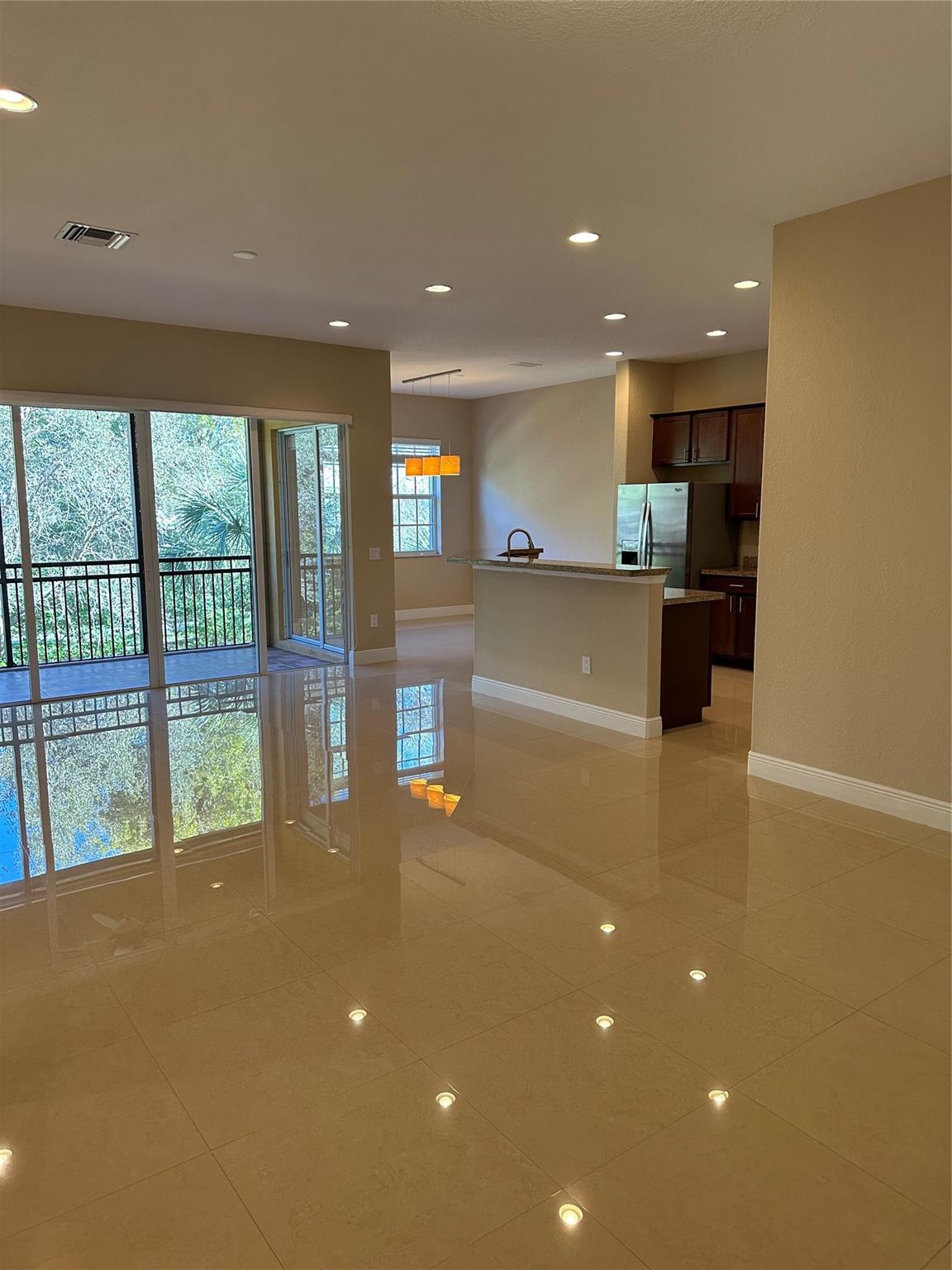 CYPRESS POINTE III AT HER - Residential Lease