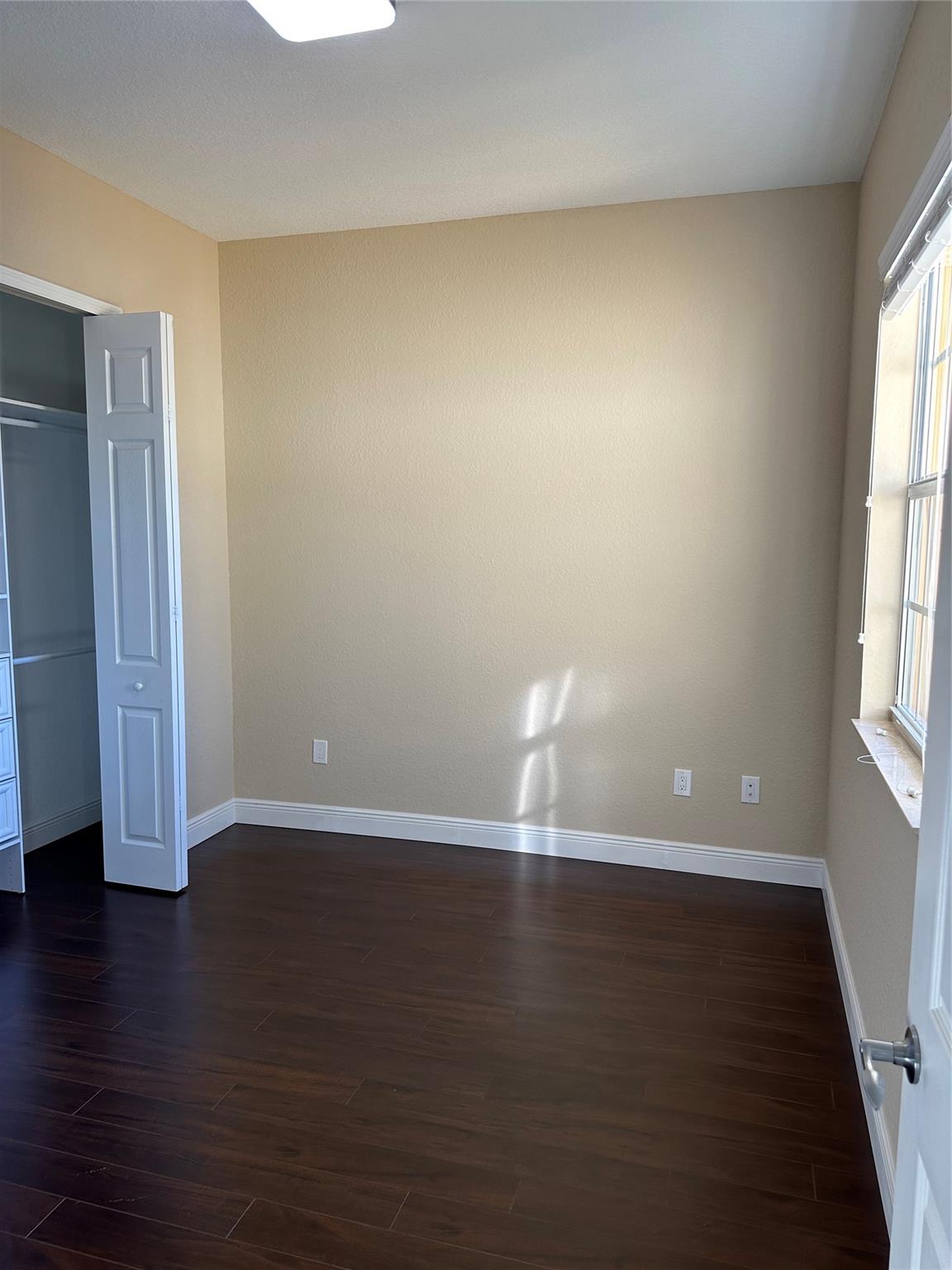 CYPRESS POINTE III AT HER - Residential Lease