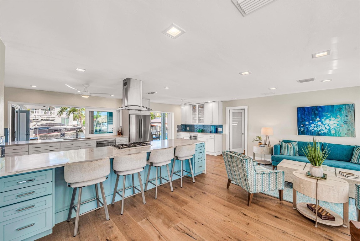 HARBOR VILLAGE SEC F - Residential