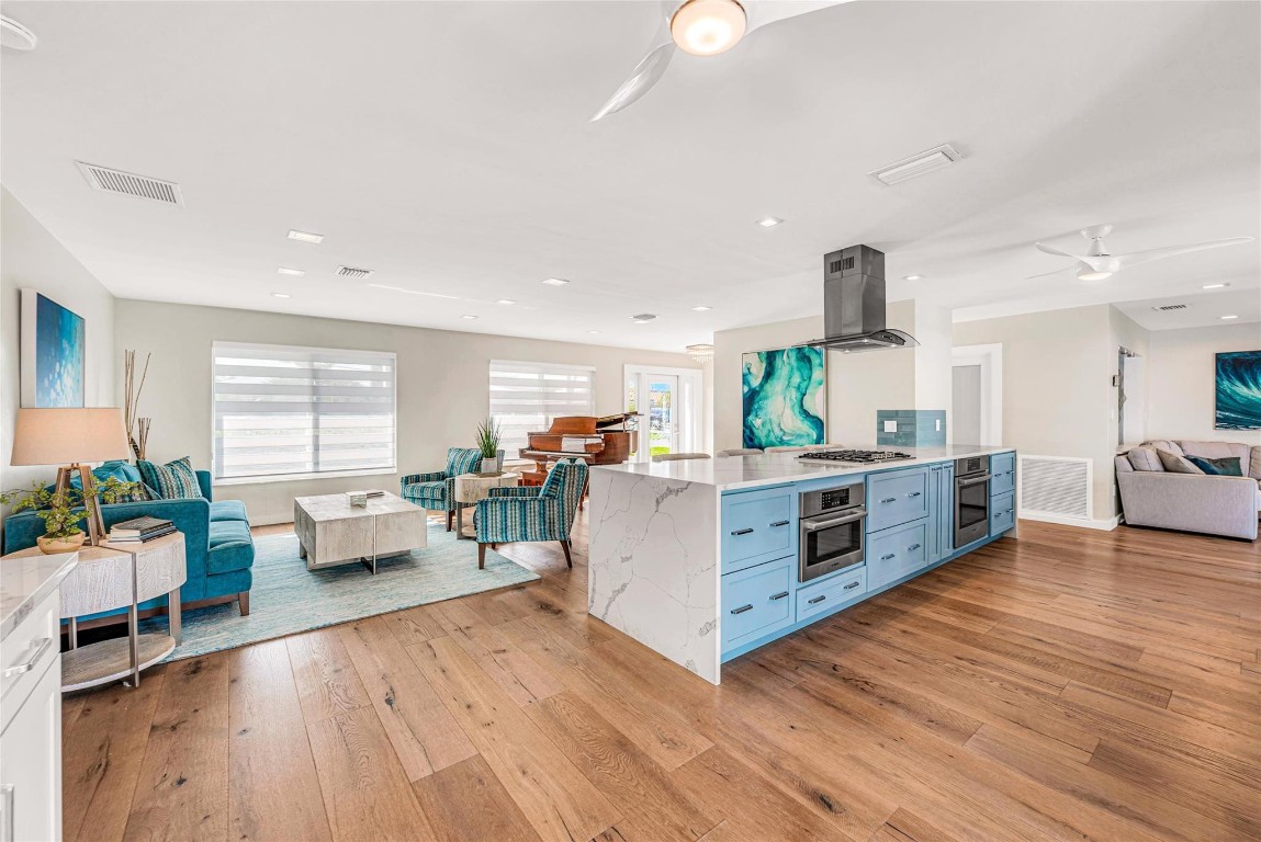 HARBOR VILLAGE SEC F - Residential