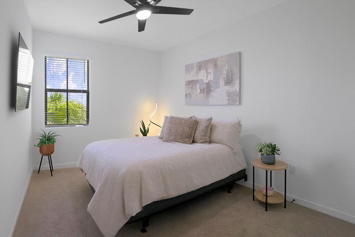 HIGHLAND OAKS - Residential