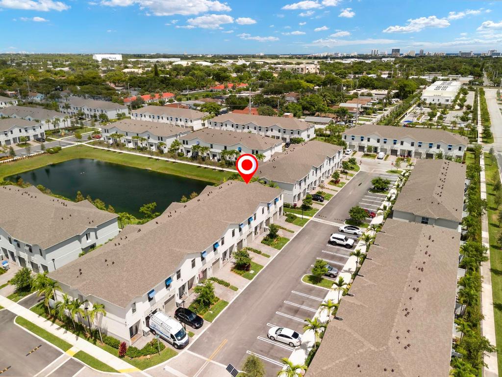 HIGHLAND OAKS - Residential