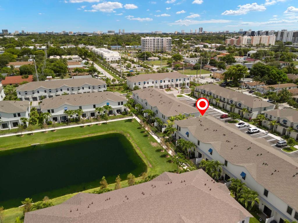 HIGHLAND OAKS - Residential