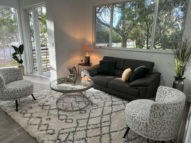 404 SE 22nd Street 3