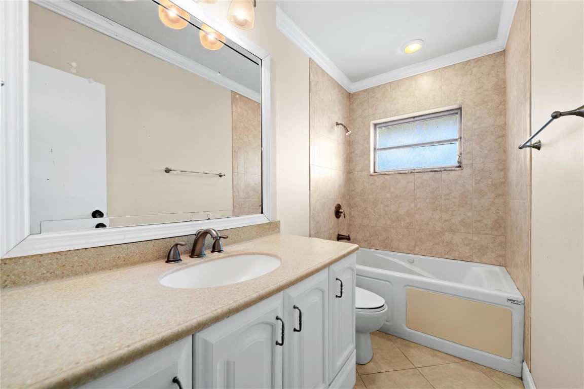 FOXWOOD HOLLOW AT CORAL S - Residential