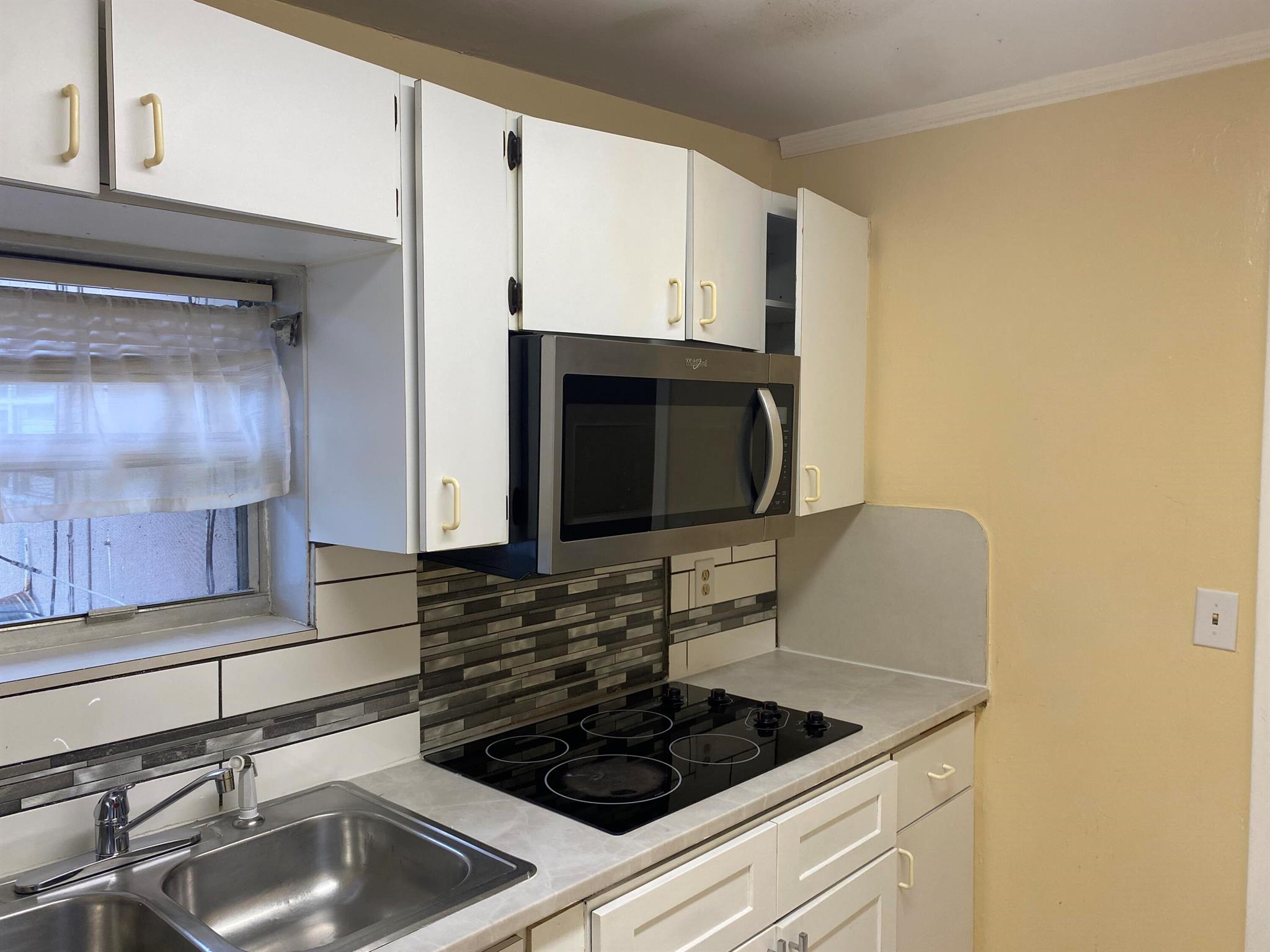 N/A - Residential Lease