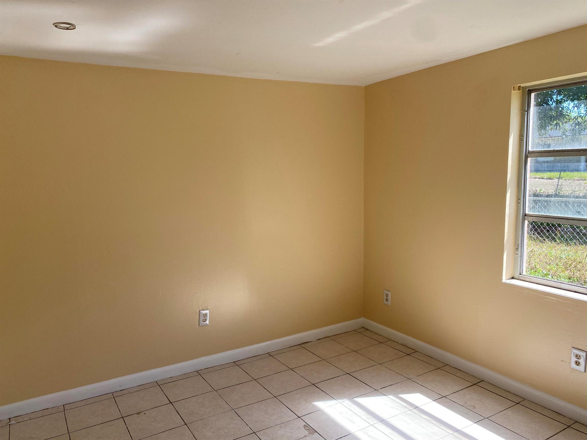 N/A - Residential Lease