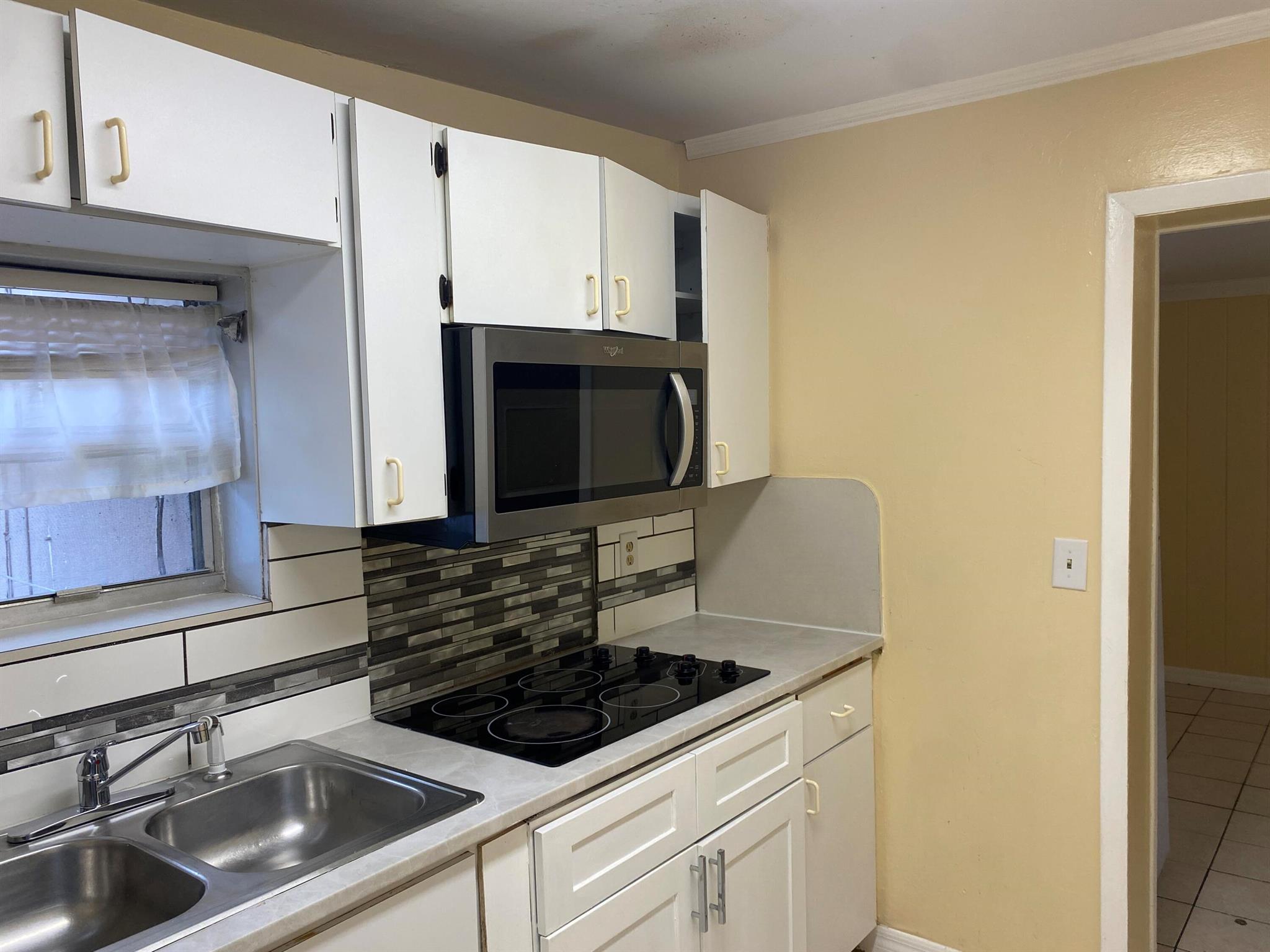 N/A - Residential Lease