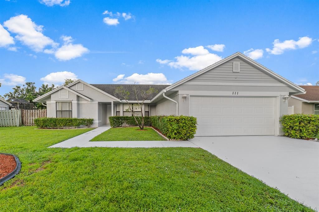 Photo of 111 Sherwood Drive, Royal Palm Beach, FL 33411 (MLS # R10747497)