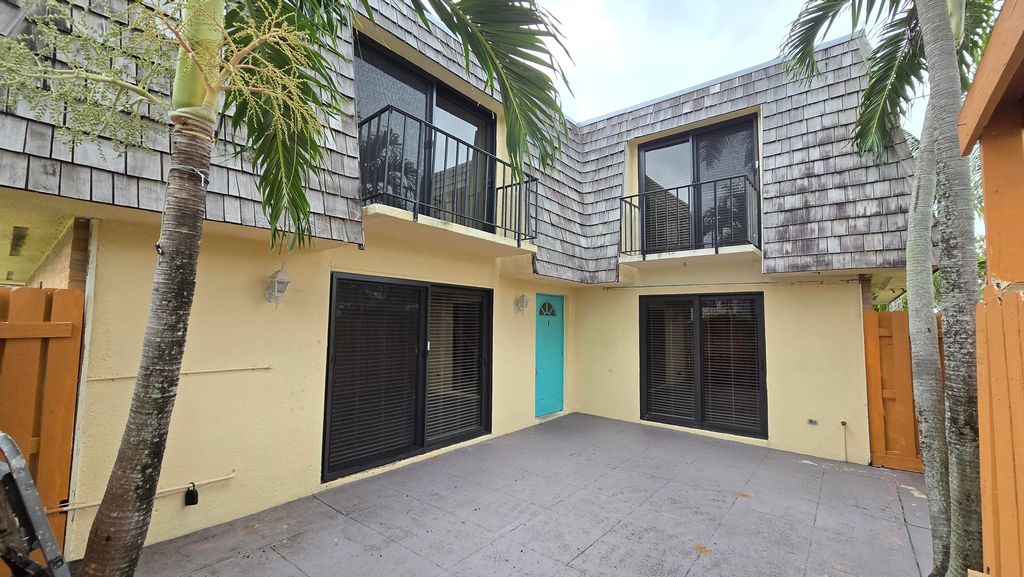 Photo of 257 Lake Arbor Drive, Palm Springs, FL 33461 (MLS # R11168695)