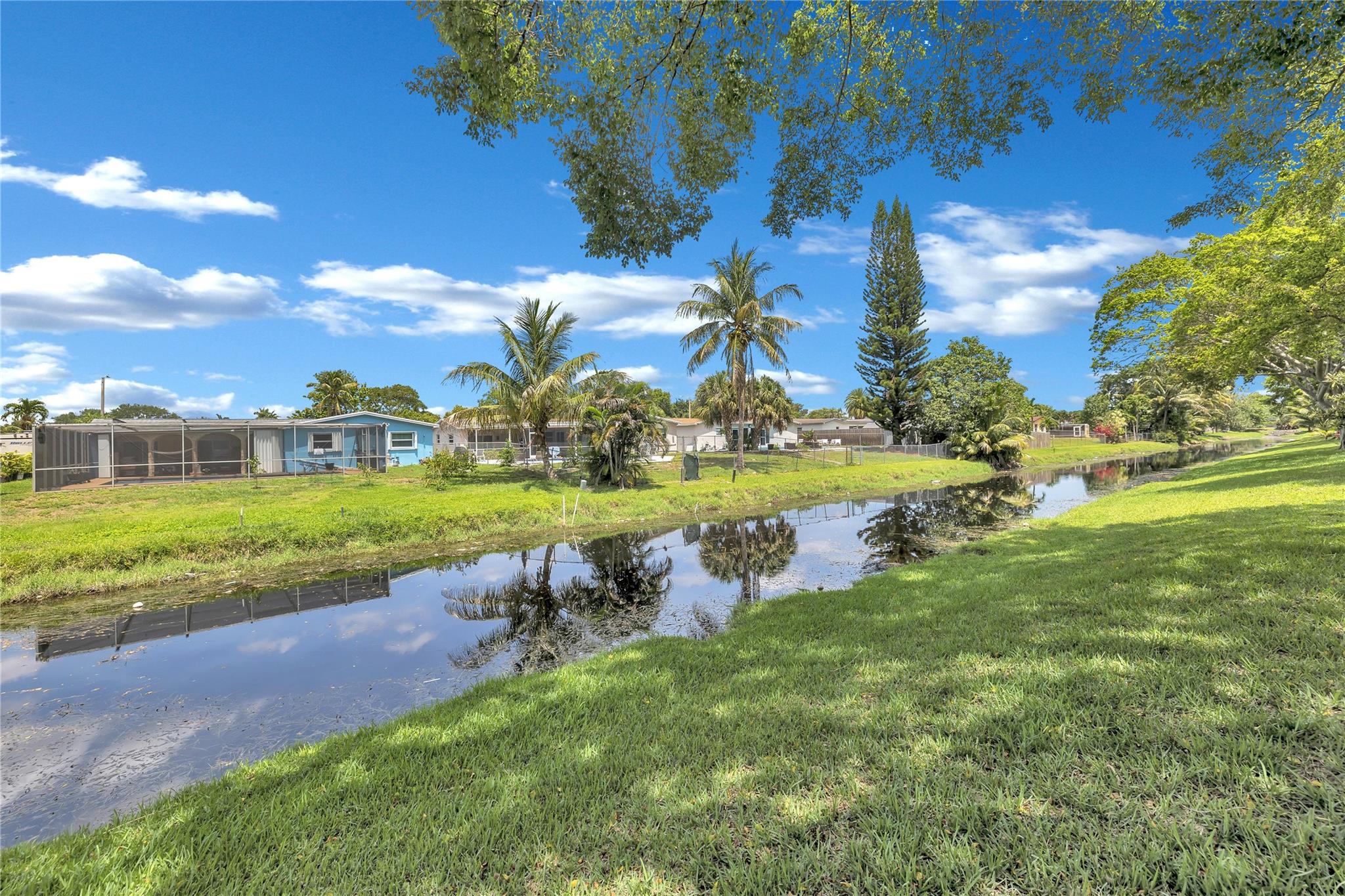 ORIOLE GARDENS THREE - Residential