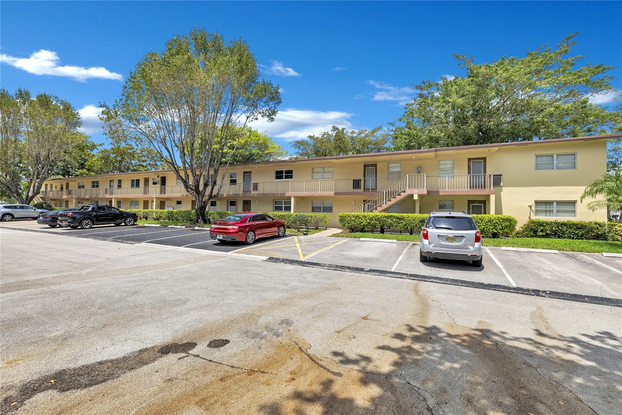 ORIOLE GARDENS THREE - Residential
