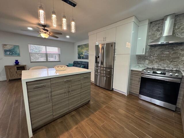 KINGS POINT SEVILLE CONDOS - Residential