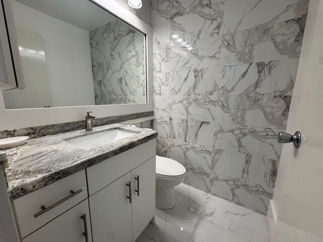 KINGS POINT SEVILLE CONDOS - Residential