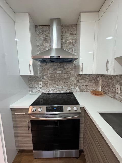 KINGS POINT SEVILLE CONDOS - Residential