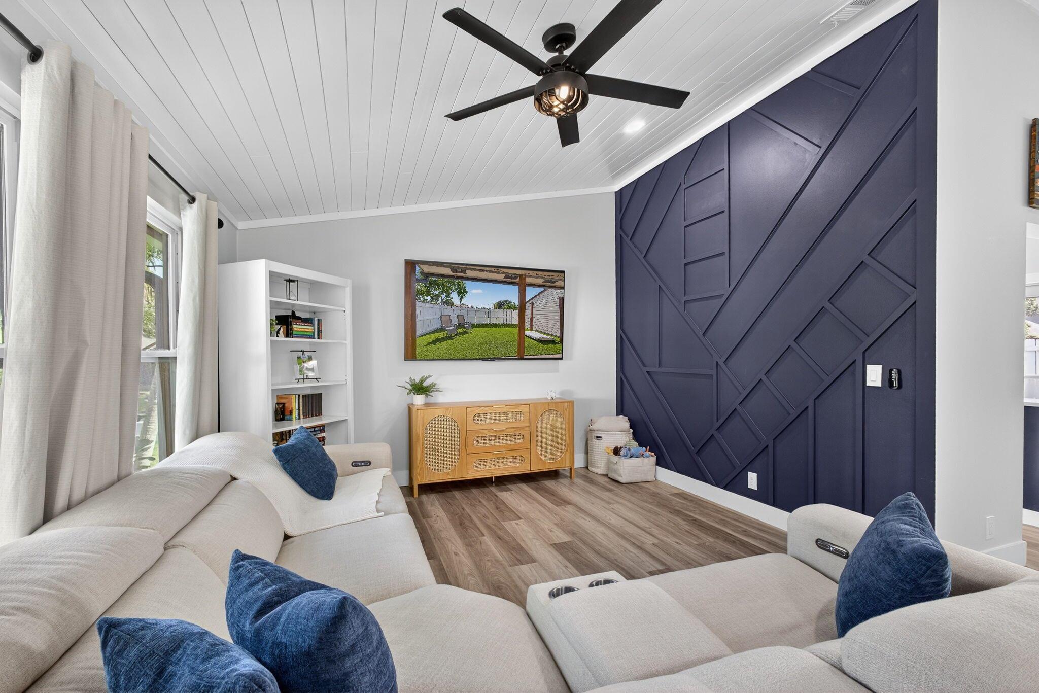 126 Sherwood Circle 12a