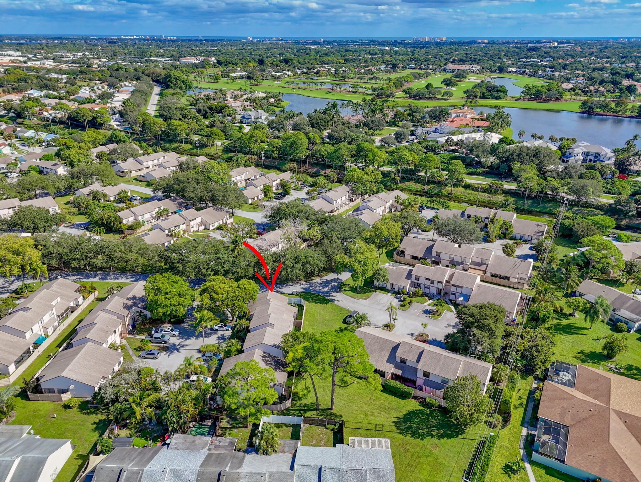 JUPITER VILLAGE TOWNHOMES - Residential