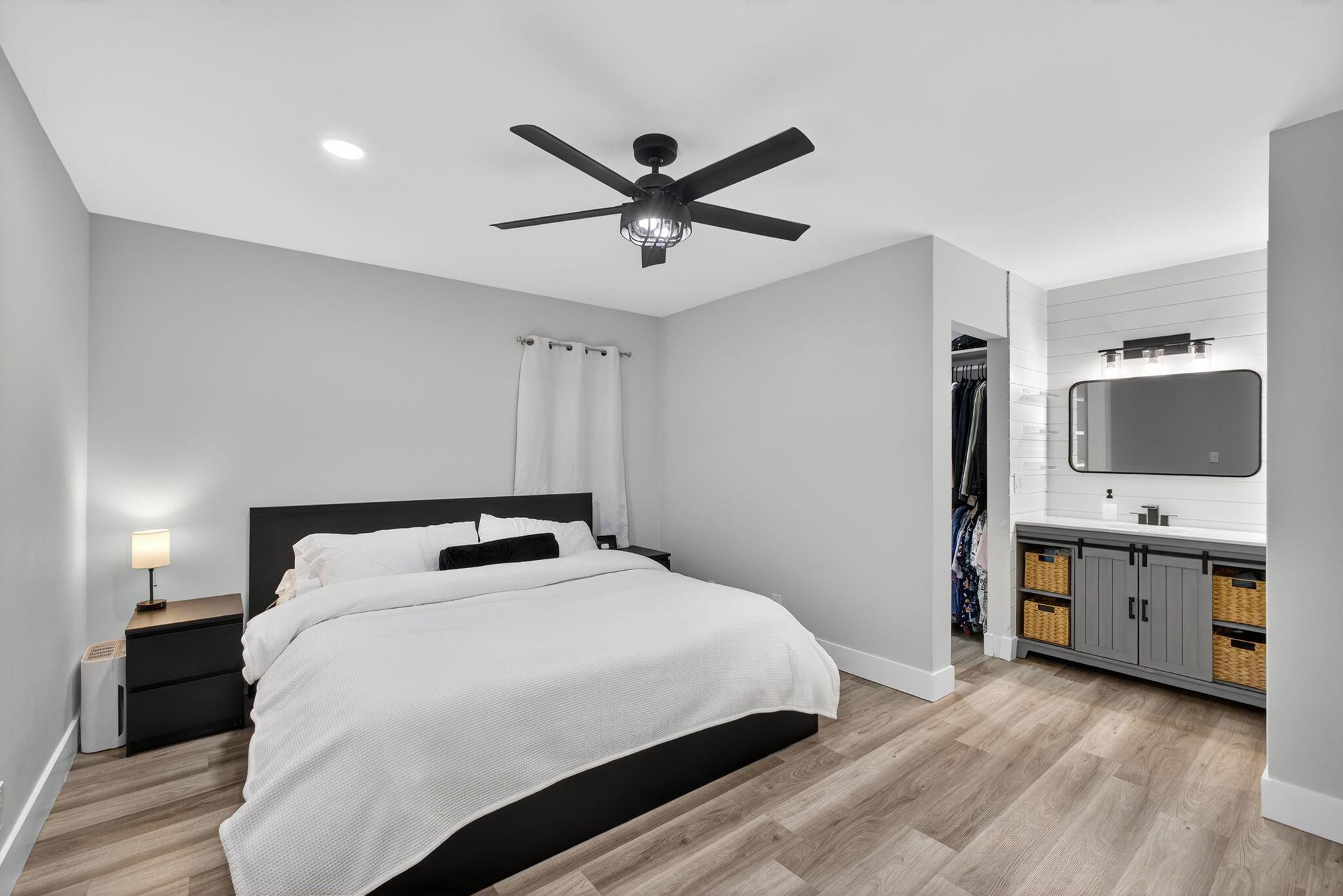 JUPITER VILLAGE TOWNHOMES - Residential