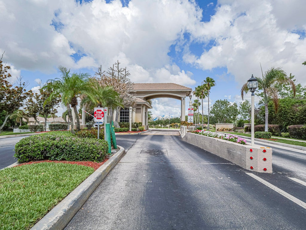 Photo of 391 NW Sheffield Circle, Port Saint Lucie, FL 34983 (MLS # B26031942)