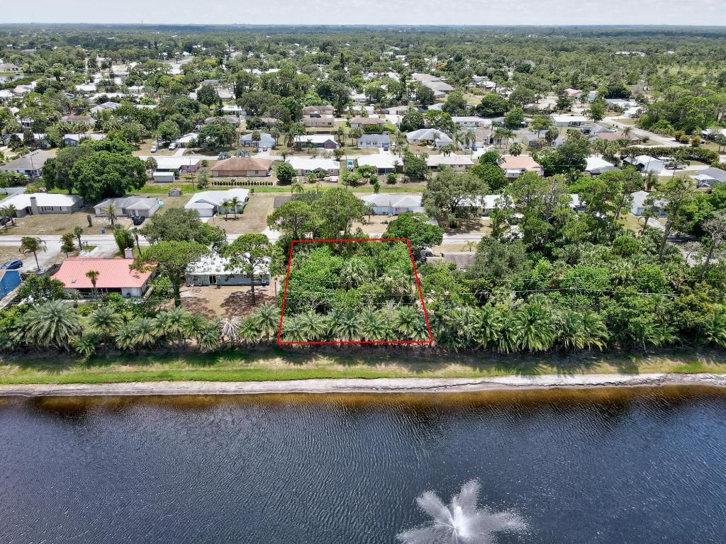 Photo of 156 Kildare Drive, Sebastian, FL 32958 (MLS # R11102117)