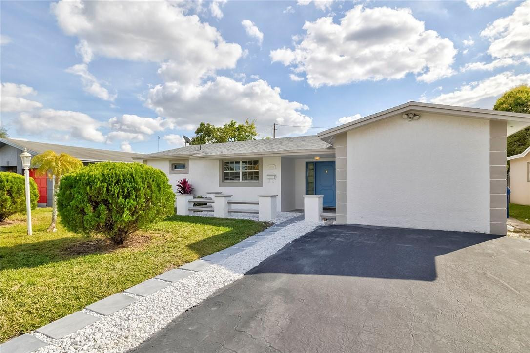 Sunrise Golf Village Sec - Residential