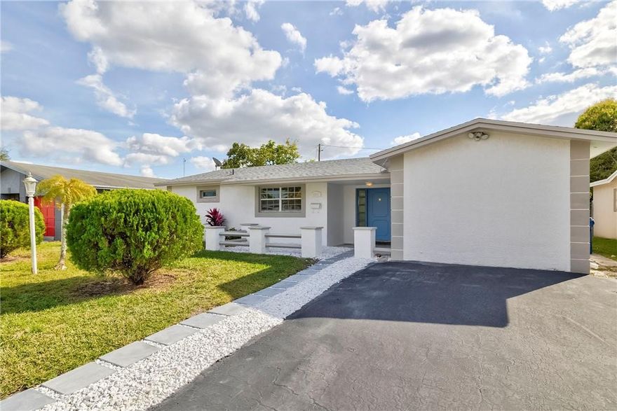 (*Please have all offers submitted no later than 4pm Monday Jan 25th) WOWZERS!Need a bigger home? Got a big family? (Or want to use for "AirBNB?"). A truly incredible home! Renovated from top (the roof 2020) to toe (stunning 24x48" tile floors) and pretty much everything in-between! Inc stunning custom kitchen, new black SS appliances. New water heater, smooth ceilings with spotlights, remodeled pool, 5 sizable bedrooms, two lovely bathrooms, a fully enclosed FL room so you have a second living space, plus in-home storage room/laundry room for all your bits and pieces (even a shed for overflow!) Priced to SELL! See it, like it, buy it!