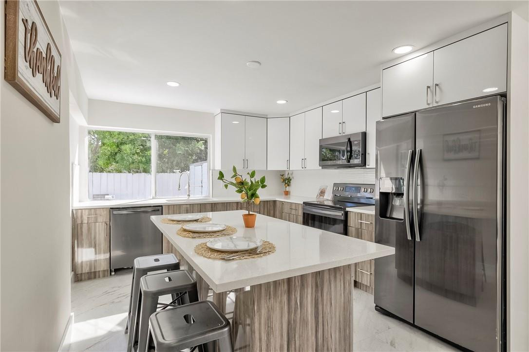 Sunrise Golf Village Sec - Residential