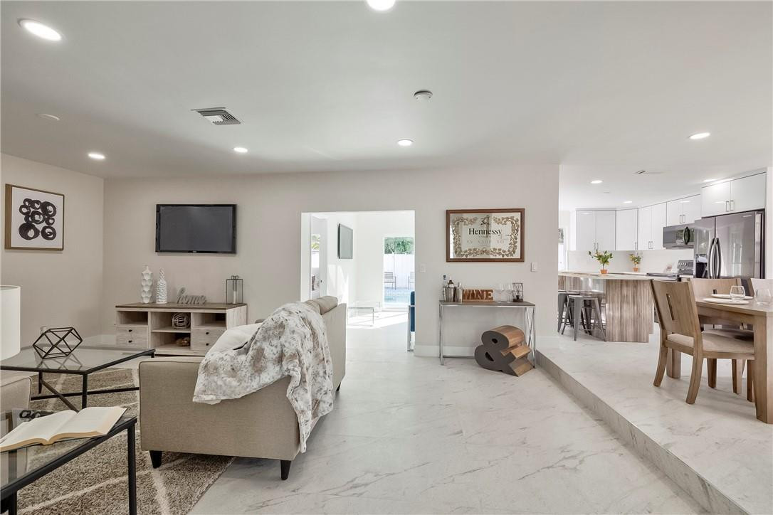 Sunrise Golf Village Sec - Residential