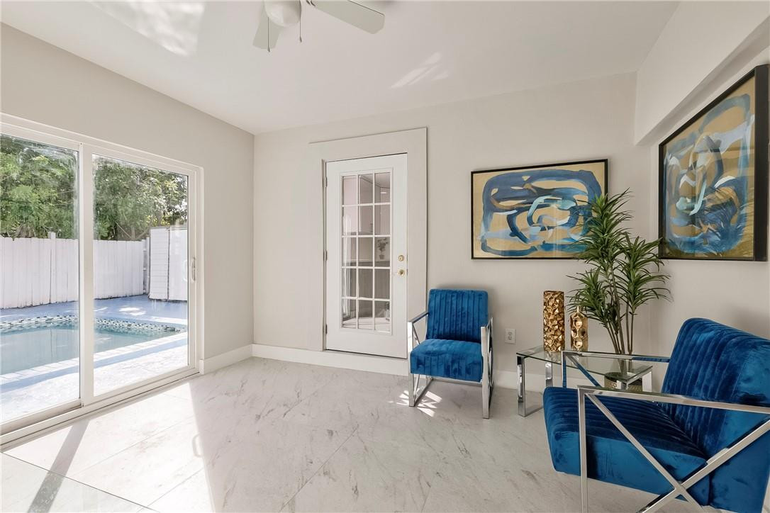 Sunrise Golf Village Sec - Residential