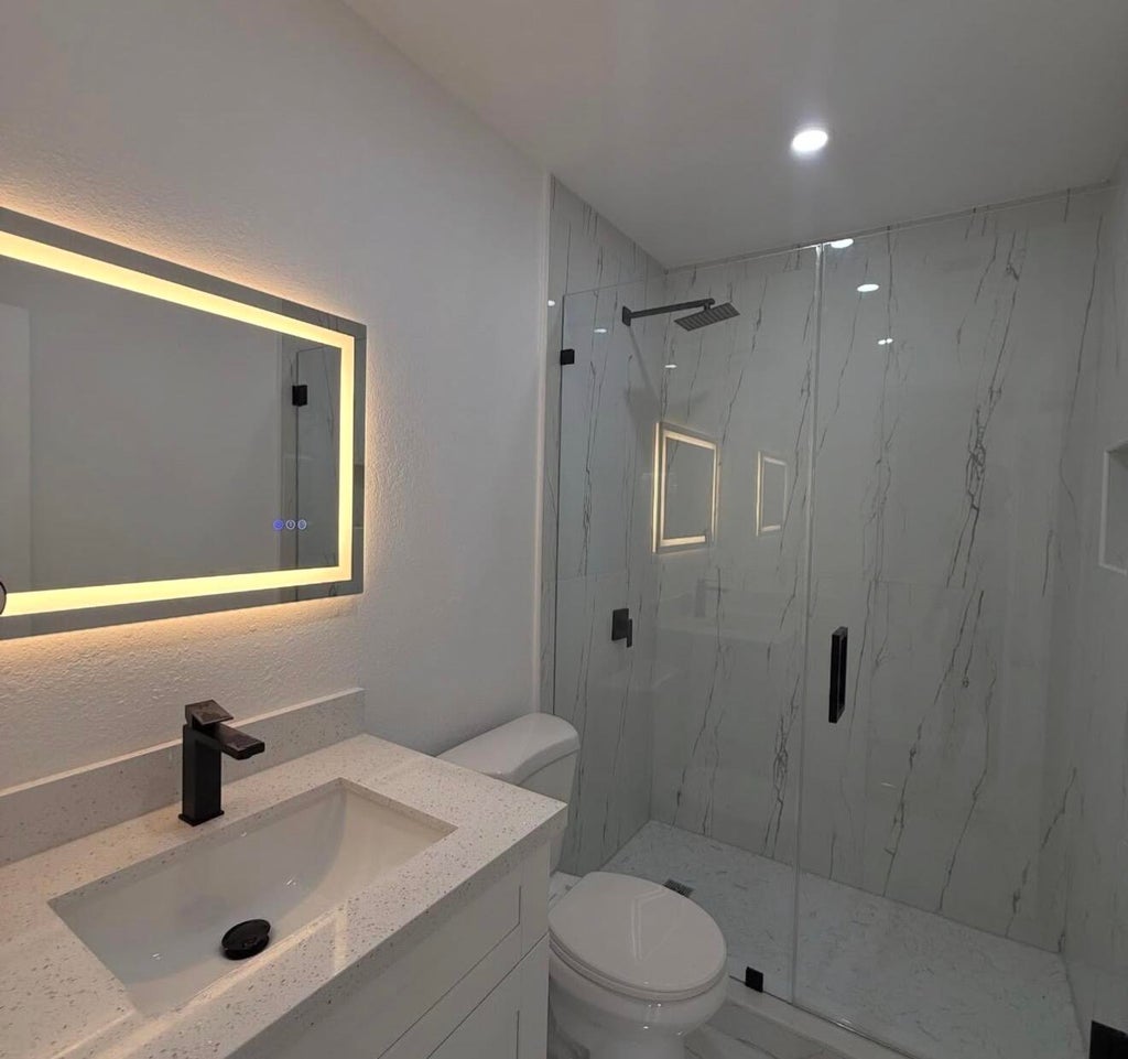 Photo of 726 S 11TH Street, Lantana, FL 33462 (MLS # B26078750)