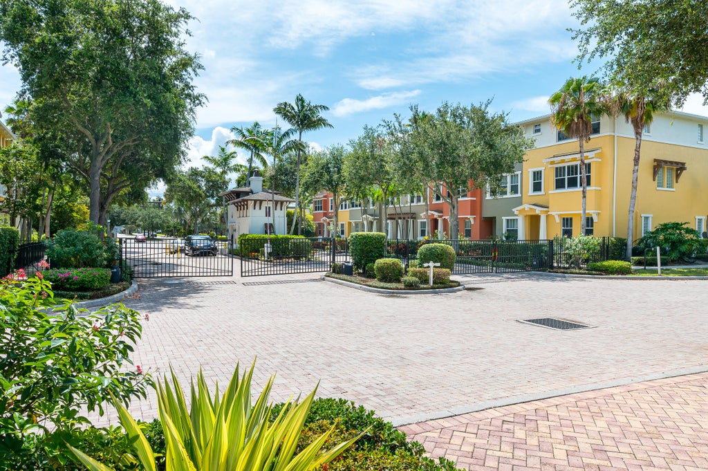 Photo of 447 Corte Madera Lane #6, West Palm Beach, FL 33401 (MLS # B26061051)